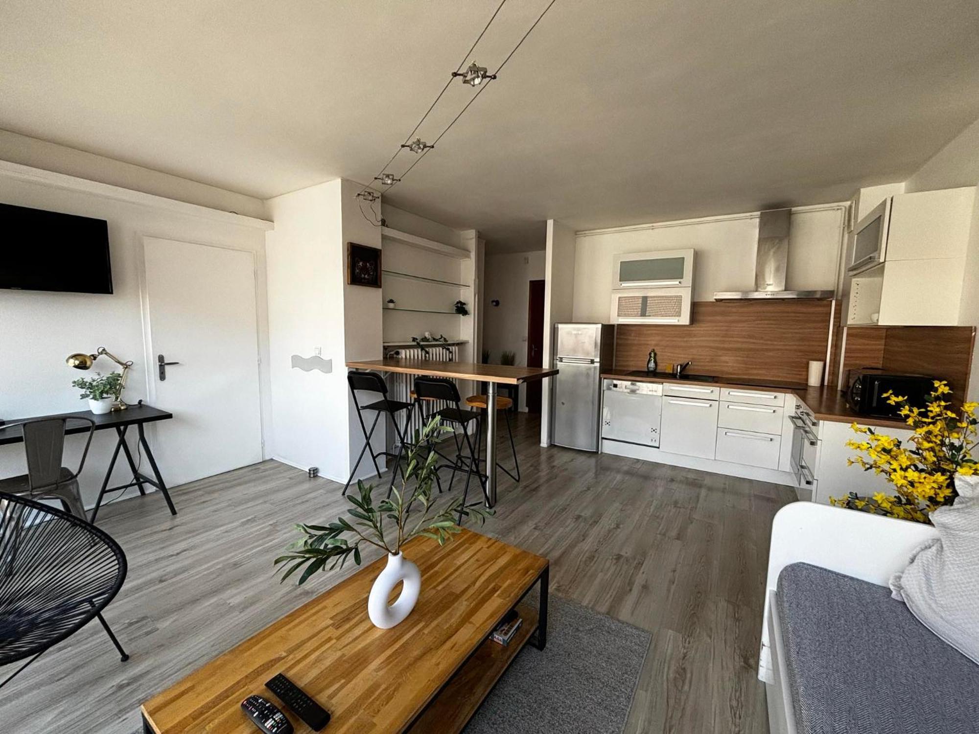 Appartement Hypercentre A 2 Min Du Lac Annecy Ngoại thất bức ảnh